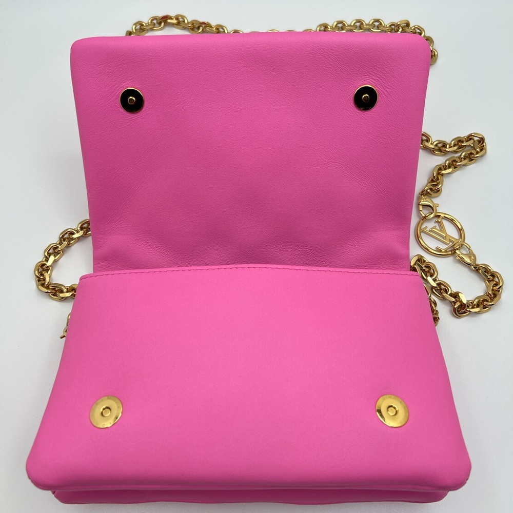 Louis Vuitton Lambskin Embossed Monogram Vuittamins Pochette Coussin Rose Violet - Picture 8 of 15